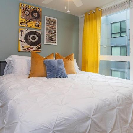 Self Check-In-Washer-Dryer-4Ksmart Tv-King Bed-Gym Tacoma Exterior foto